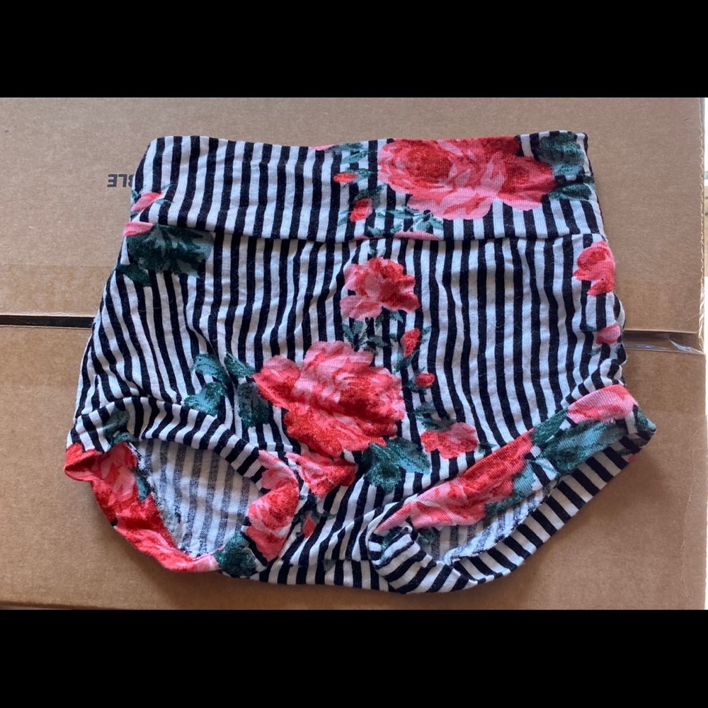 NWOT bummies floral stripes